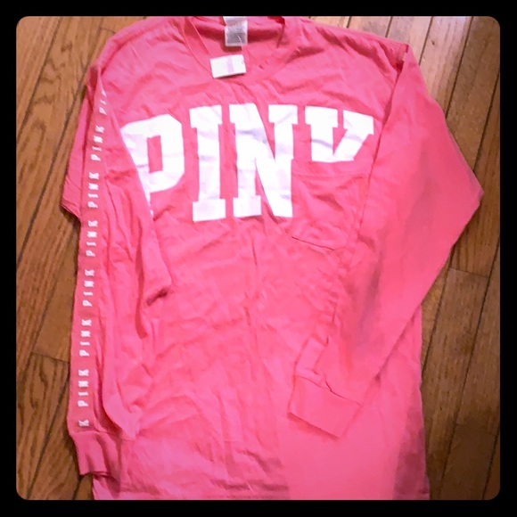 PINK Victoria's Secret Tops - NWT Pink Crew🎉Final Price Drop🎉